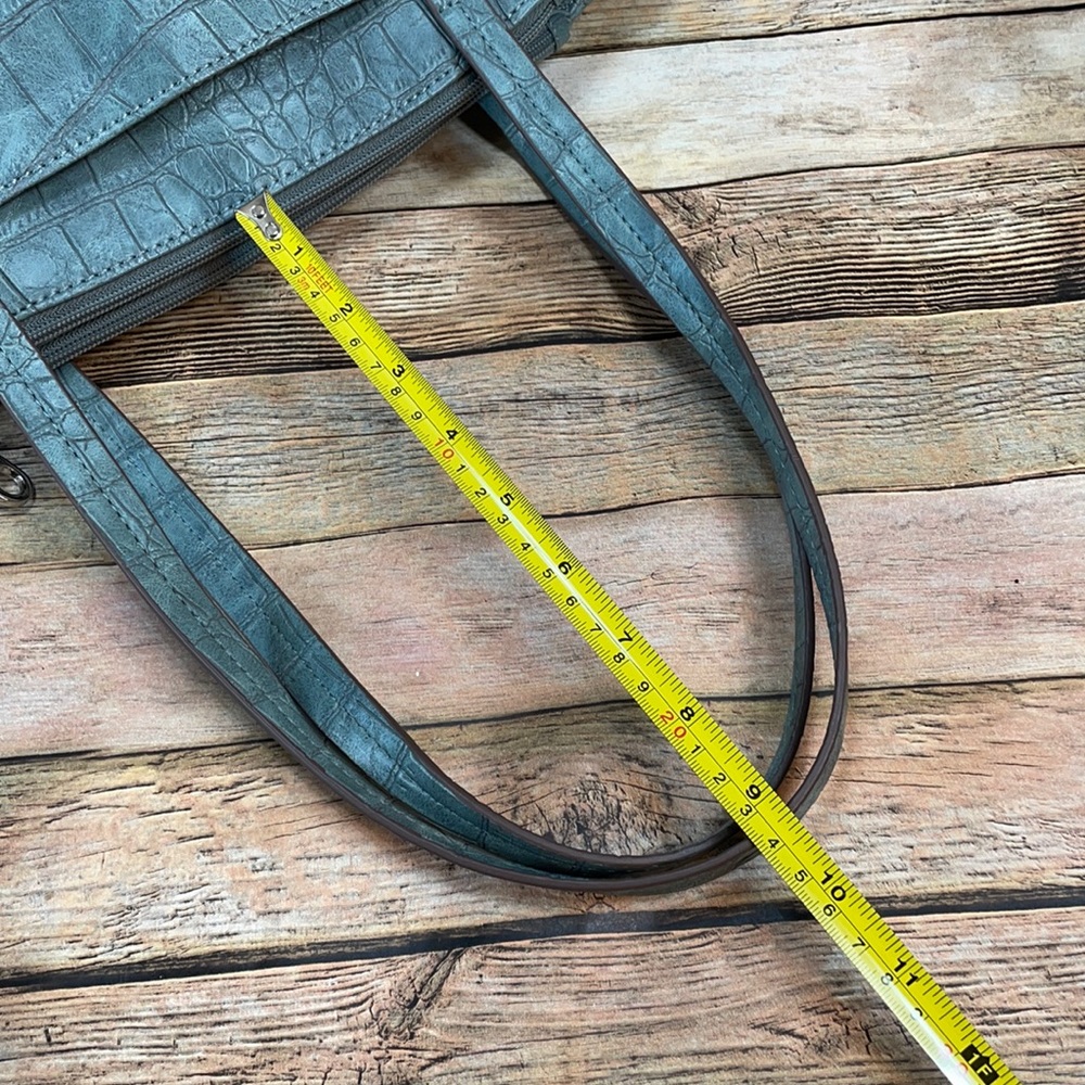Relic Purse Shoulder Bag Gray - Picture 8 of 16